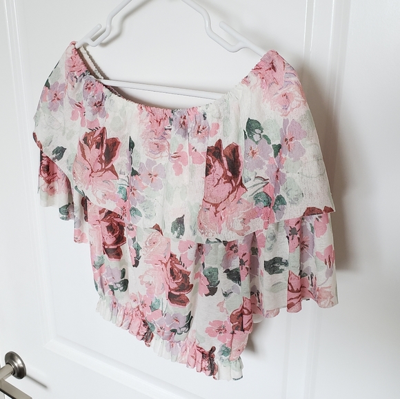 ASOS Floral Off-the-Shoulder Ruffled Crop Top - Picture 7 of 13